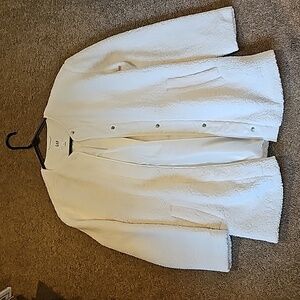 New without Tage GAP fuzzy oversized lightweight coat